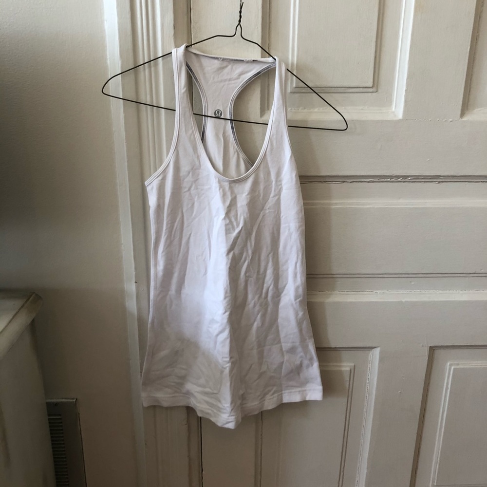 Lululemon tank